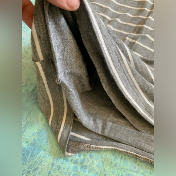 Final Touch Soft Stretchy Gray White Stripe Sleeveless Midi Dress - Size Medium - Picture 4 of 8